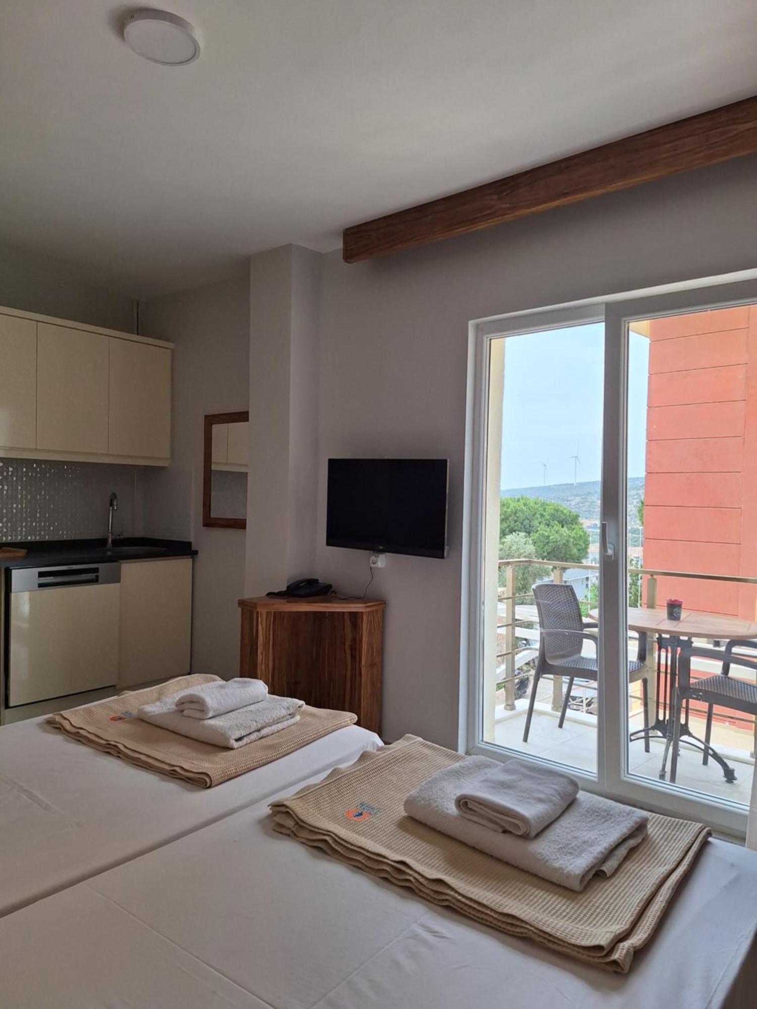 My Solmaz Hotel Çeşme Esterno foto