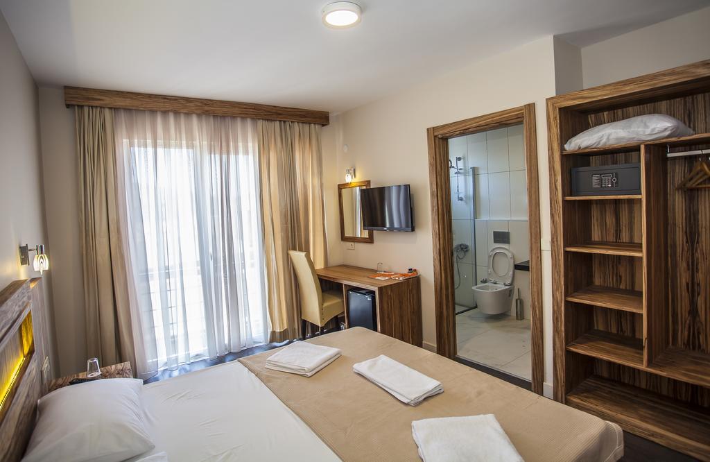 My Solmaz Hotel Çeşme Esterno foto